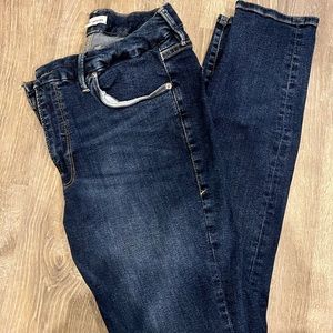 Good American Good Legs  Skinny Jeans